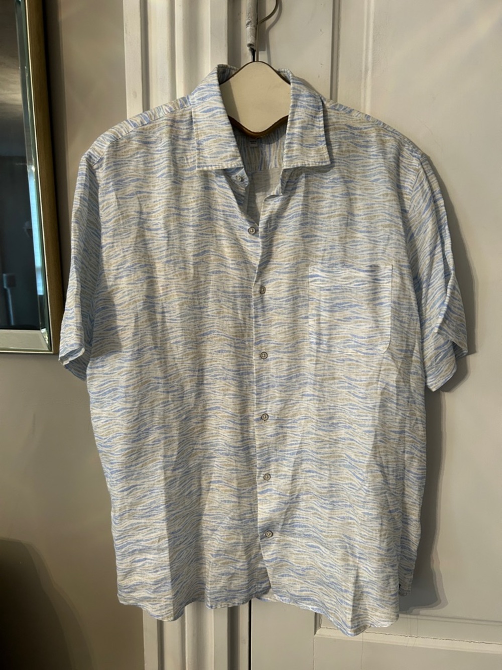 Peter Millsr Shirt NWOT